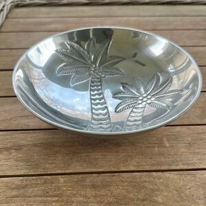 IHI Indian Palm Tree Decorative Bowl